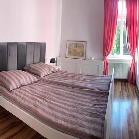 Kamienica Apartman Chorzów Kültér fotó